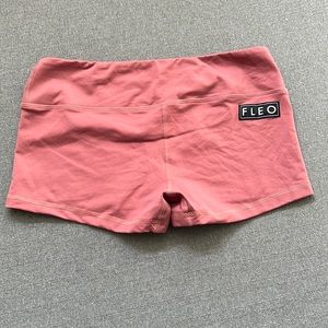 Fleo mauve shorts